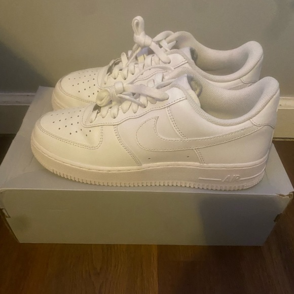 Nike Air Force 1